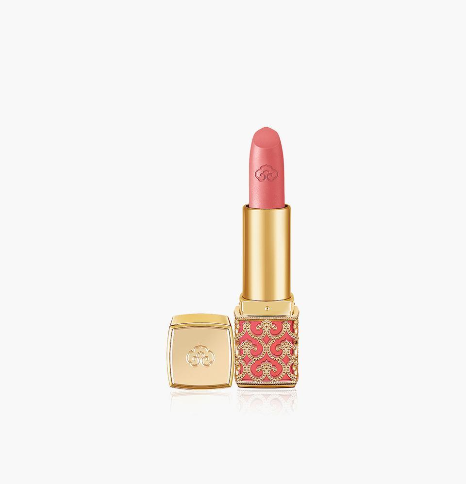 The History of Whoo Gongjinhyang Mi Velvet Lip Rouge in pink beige in ornate gold packaging