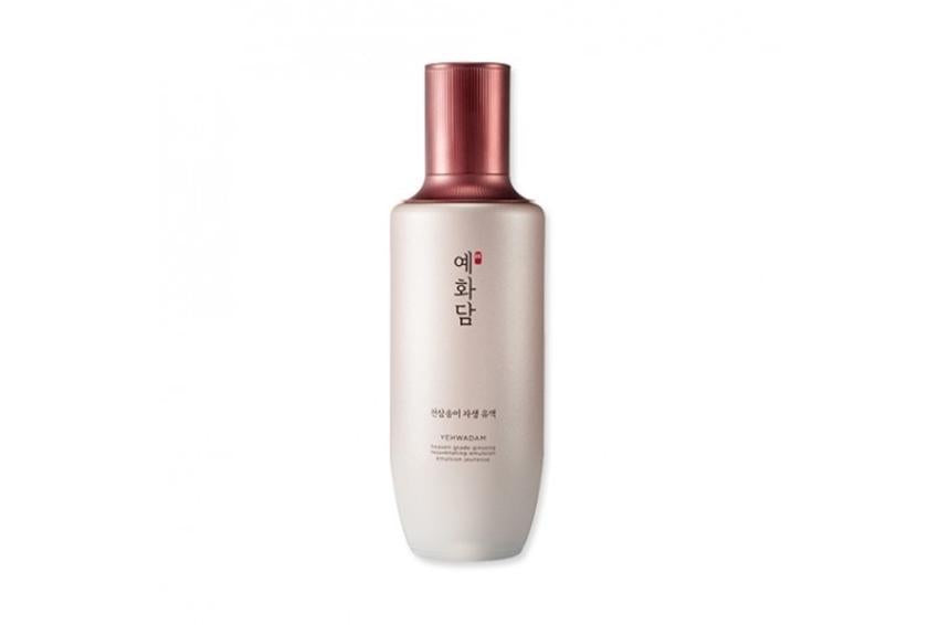 Thefaceshop Yehwadam Heaven Grade Ginseng Rejuvenating Emulsion in a gold bottle