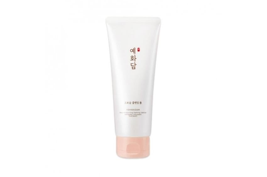 Thefaceshop Yehwadam deep moisturizing foaming cleanser in 150ml tube