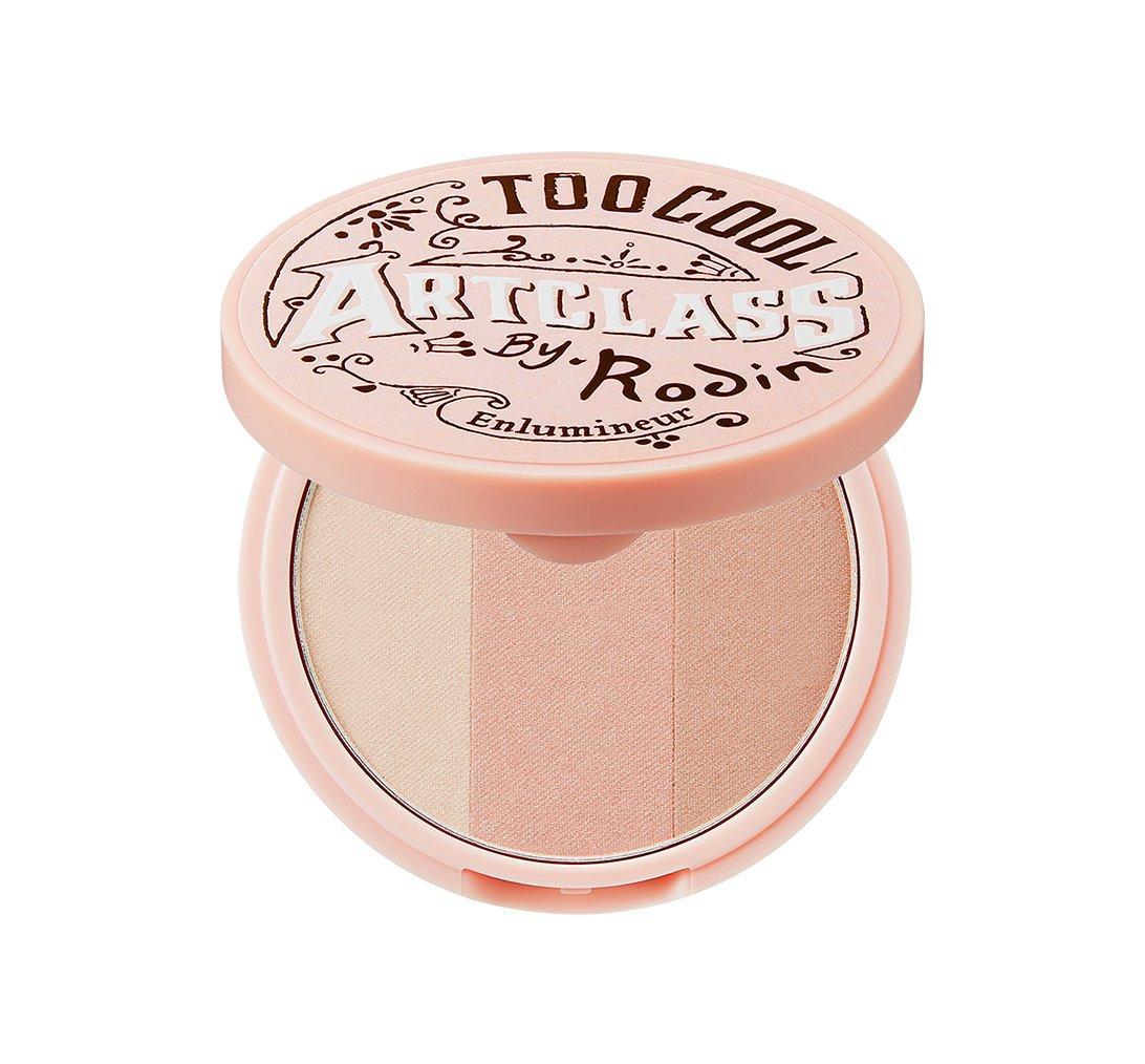 Too Cool For School Artclass By Rodin Highlighter in Luminous with three pressed powder shades