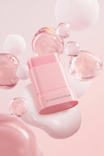 Sungboon Editor Pdrn Pink Vitamin Glow Boosting Multi Balm in a pink twist-up stick