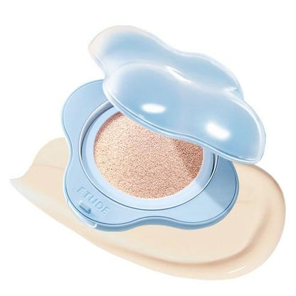 Etudehouse Cloud Filter Cushion in pale beige Porcelain shade with a minimalist matte white and silver compact case